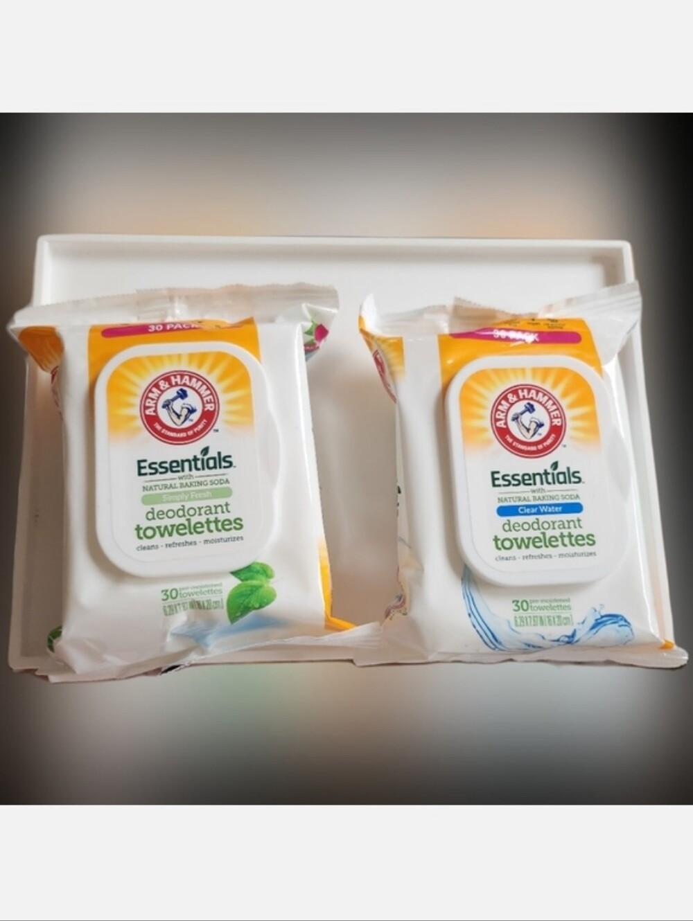NWT 》2×《 Arm & Hammer Essentials Deodorant Wipes CLEAR WATER + SIMPLY FRESH!